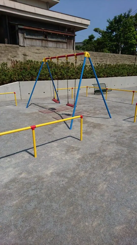 ブランコ散田町公園八王子市遊具